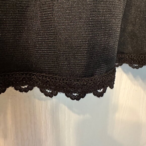 Warner's | VTG Perfect Measure Small 26" Black Nylon Half Slip Skirt Lace Trim - Picture 3 of 8